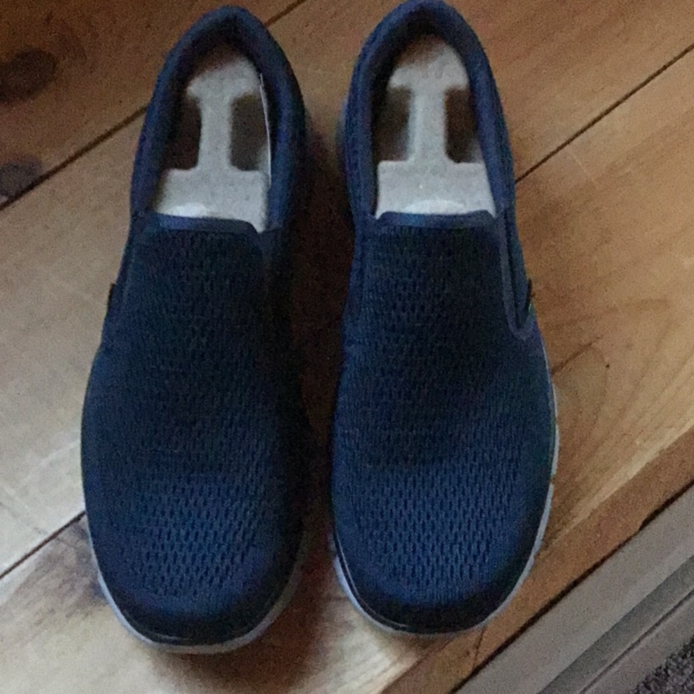 NEW with Box—Men’s Skechers Navy Blue Slip-On Sneakers